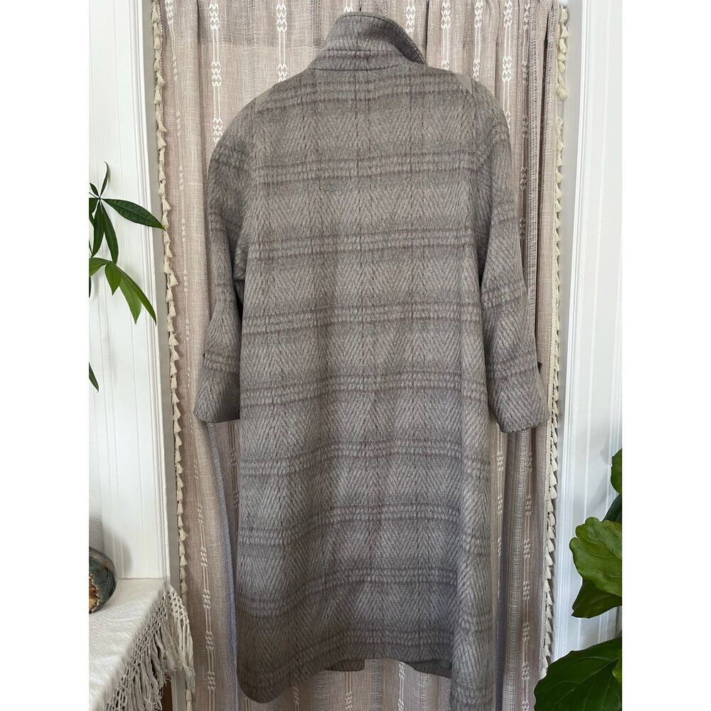 Vintage 80s grey wool plaid overcoat