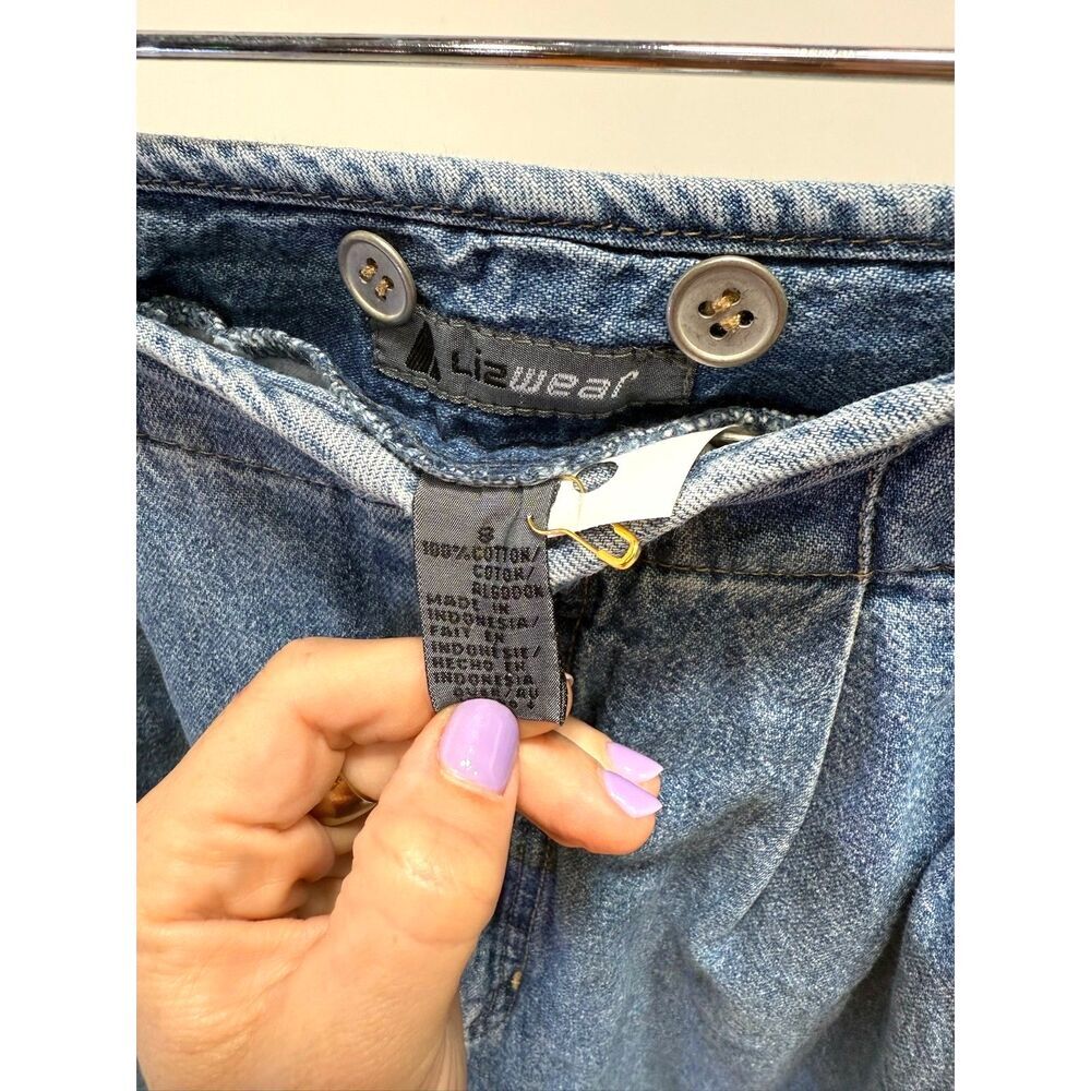 Liz Wear vintage pleated cropped medium wash deck pant