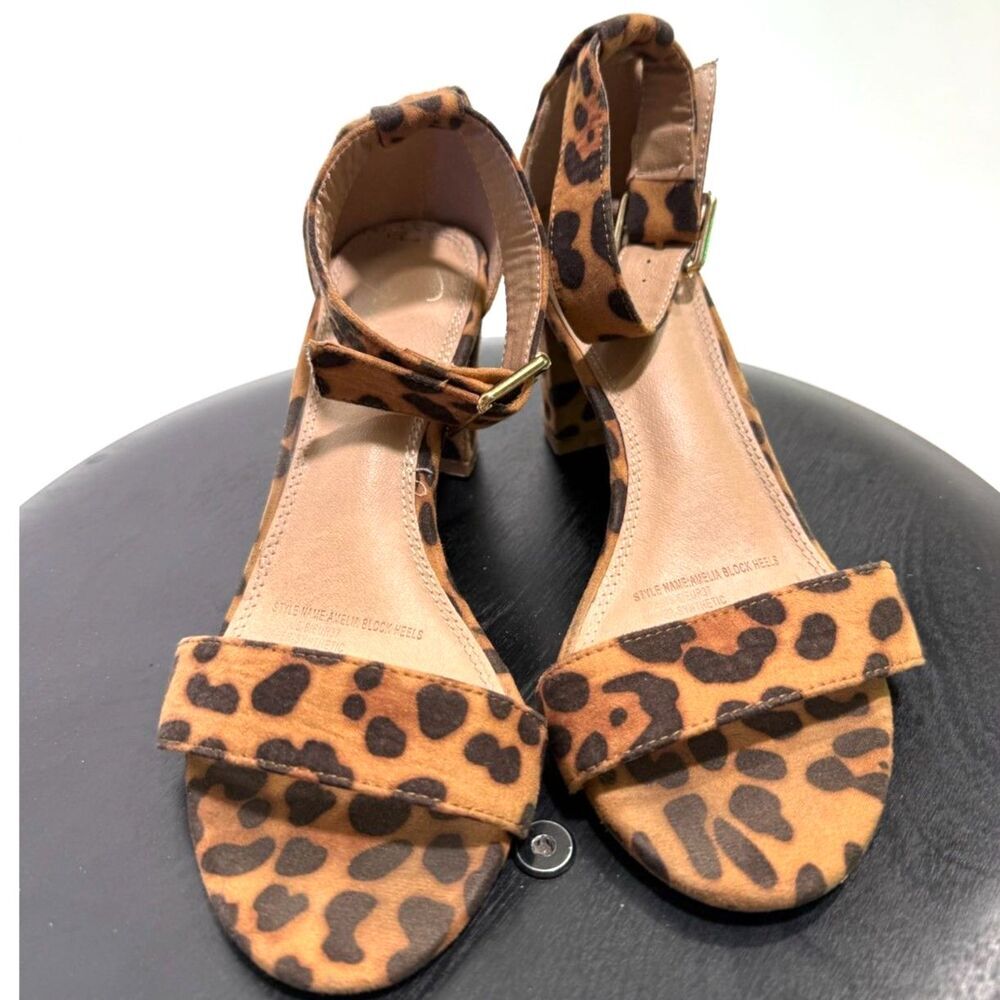Spurr Amelia Block Heel Leopard print, size US 6