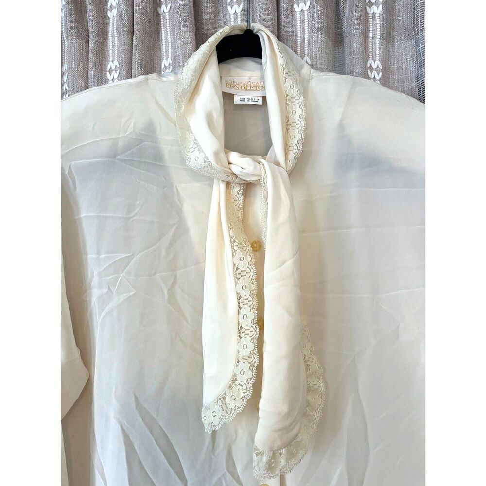 Pendleton NWT vintage cream long sleeve pussycat bow cream lace button up shirt