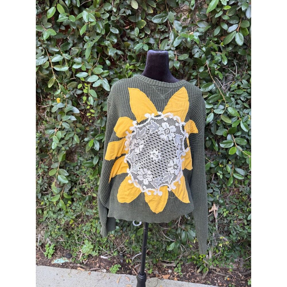 Upcycled Sweater - Sunflower appliqué