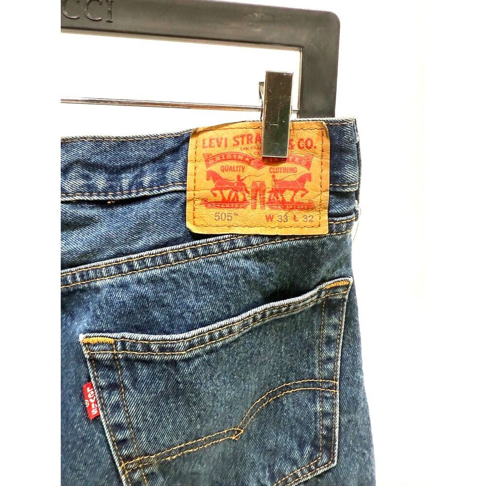 Levi's 505 cutoffs size 33 - dark blue