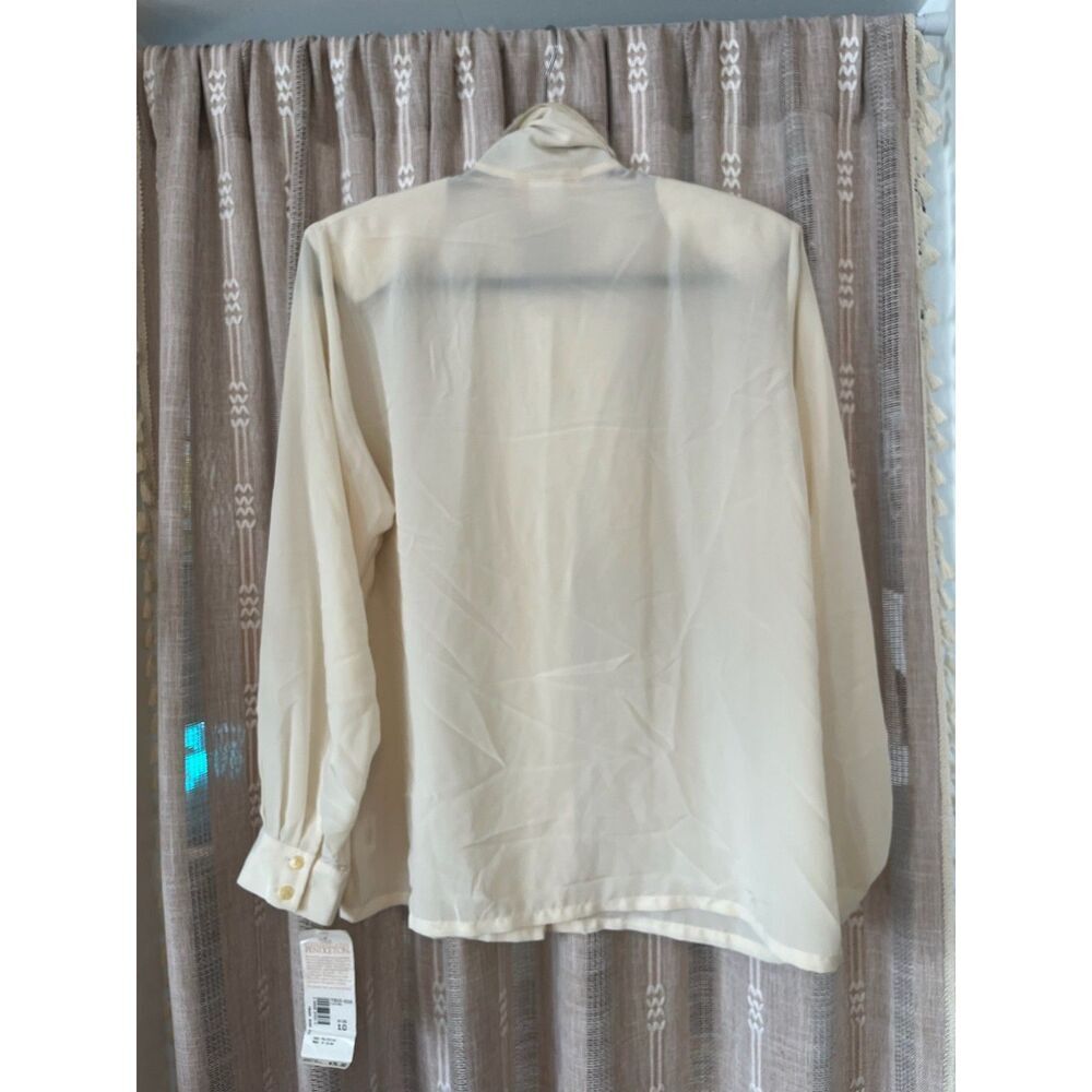 Pendleton NWT vintage cream long sleeve pussycat bow cream lace button up shirt