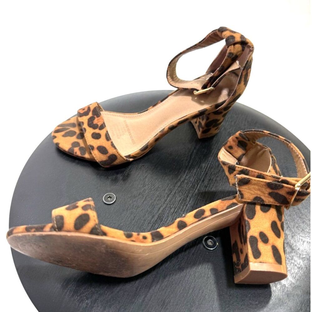 Spurr Amelia Block Heel Leopard print, size US 6