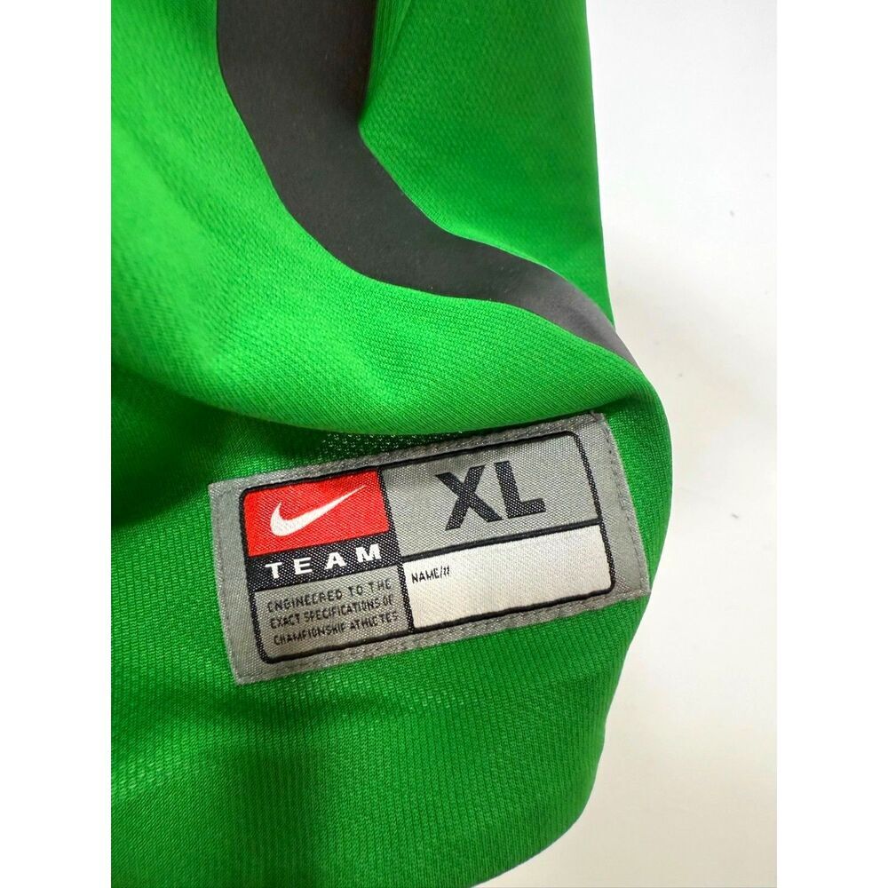 Oregon Ducks green & gold Team Nike Basketball Jersey #23