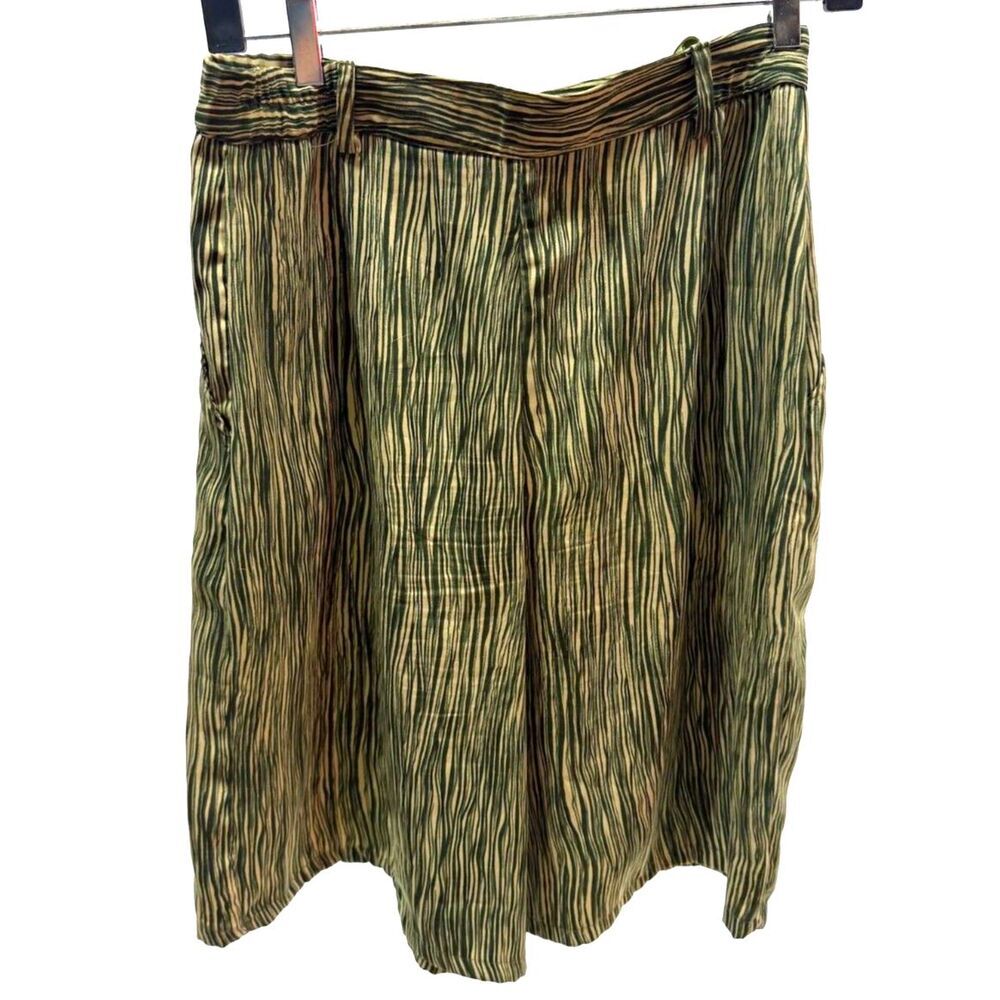 DeVille green & cream stripe print culotte skimmer shorts