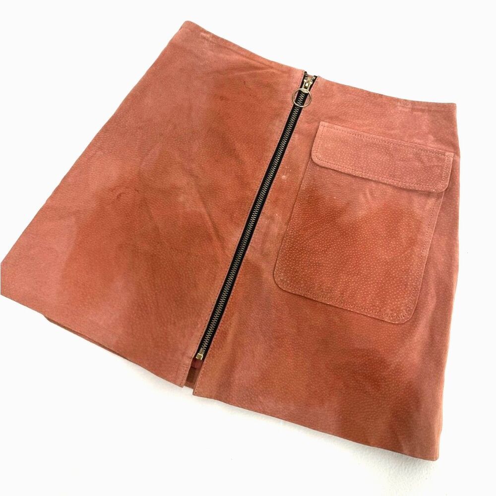 Forever 21 leather mini with center zipper; 70s retro vibes