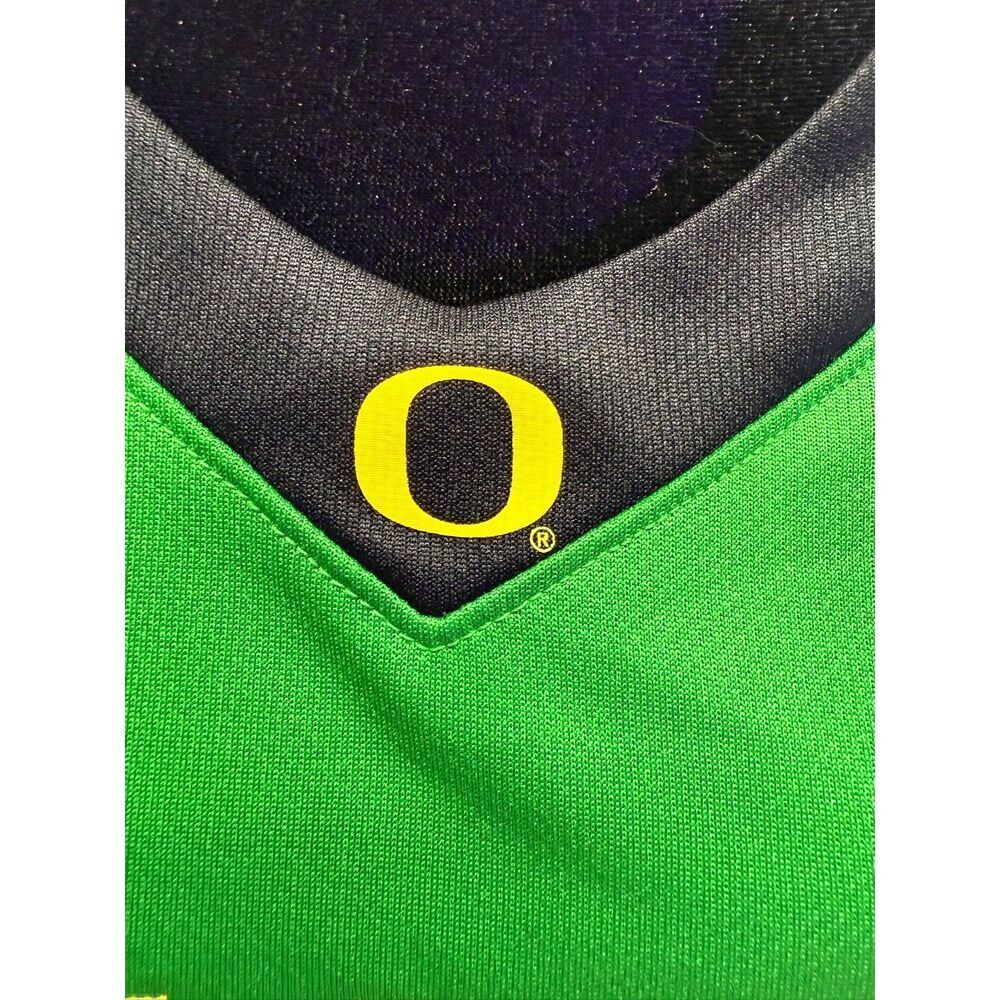 Oregon Ducks green & gold Team Nike Basketball Jersey #23