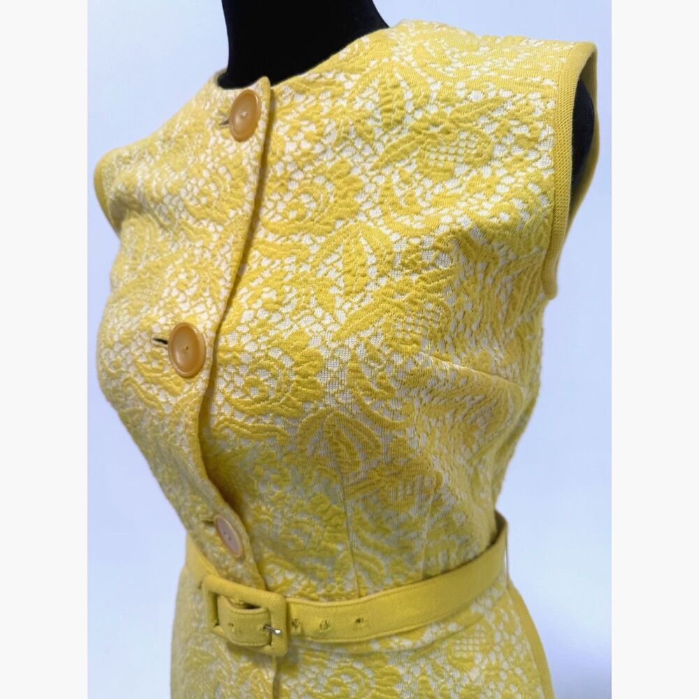 Nelly DeGrab NY vintage 60s yellow woven a-line knee length dress with belt