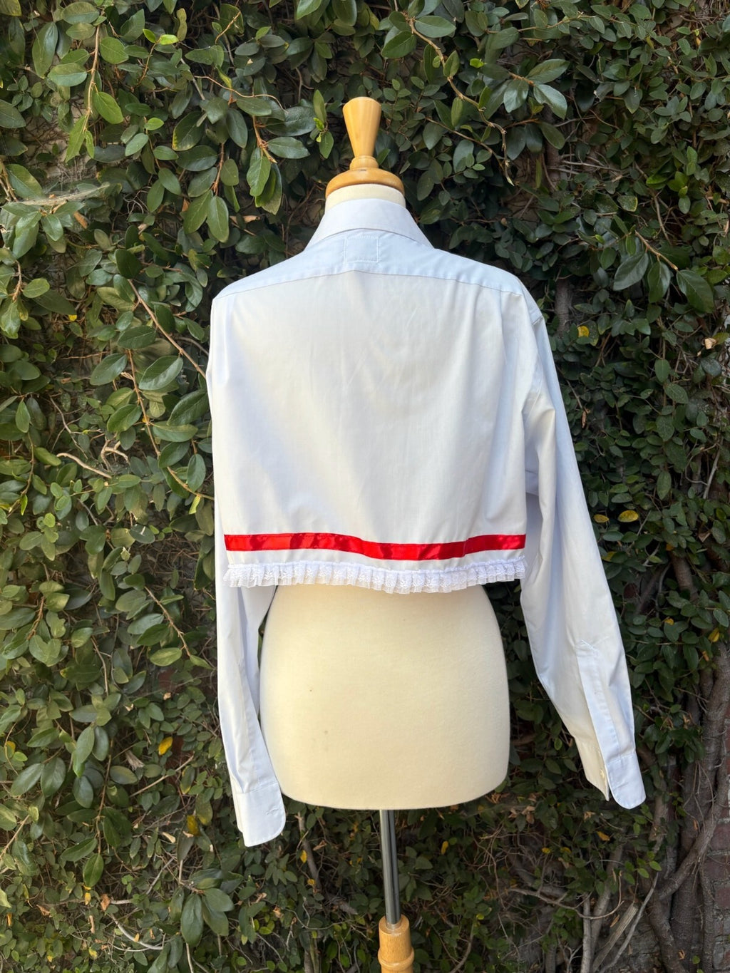 Upcycled cropped men's dress shirt - snake