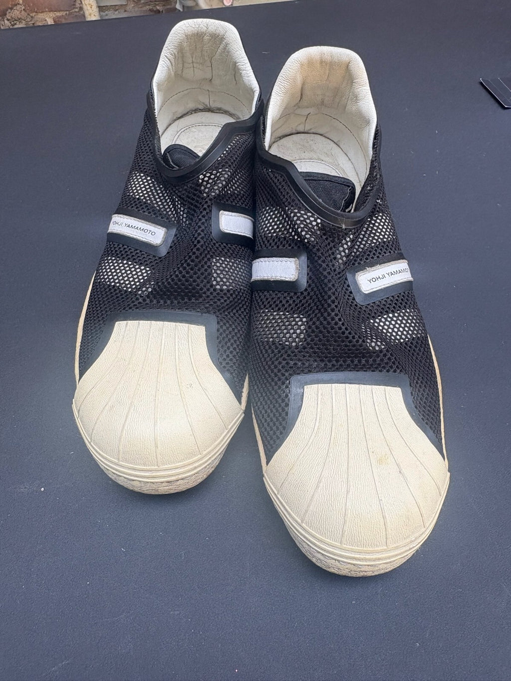 Yohji Yamamoto x Adidas	Y3 Q34819 black shell toes 10.5M