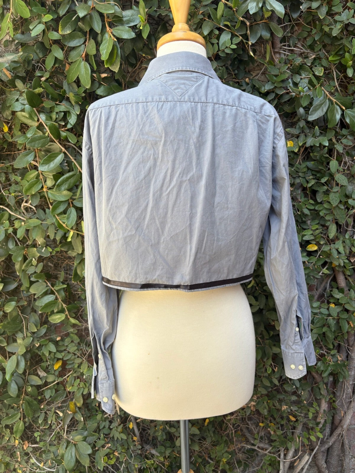 Upcycled cropped men's dress shirt - jellyfish