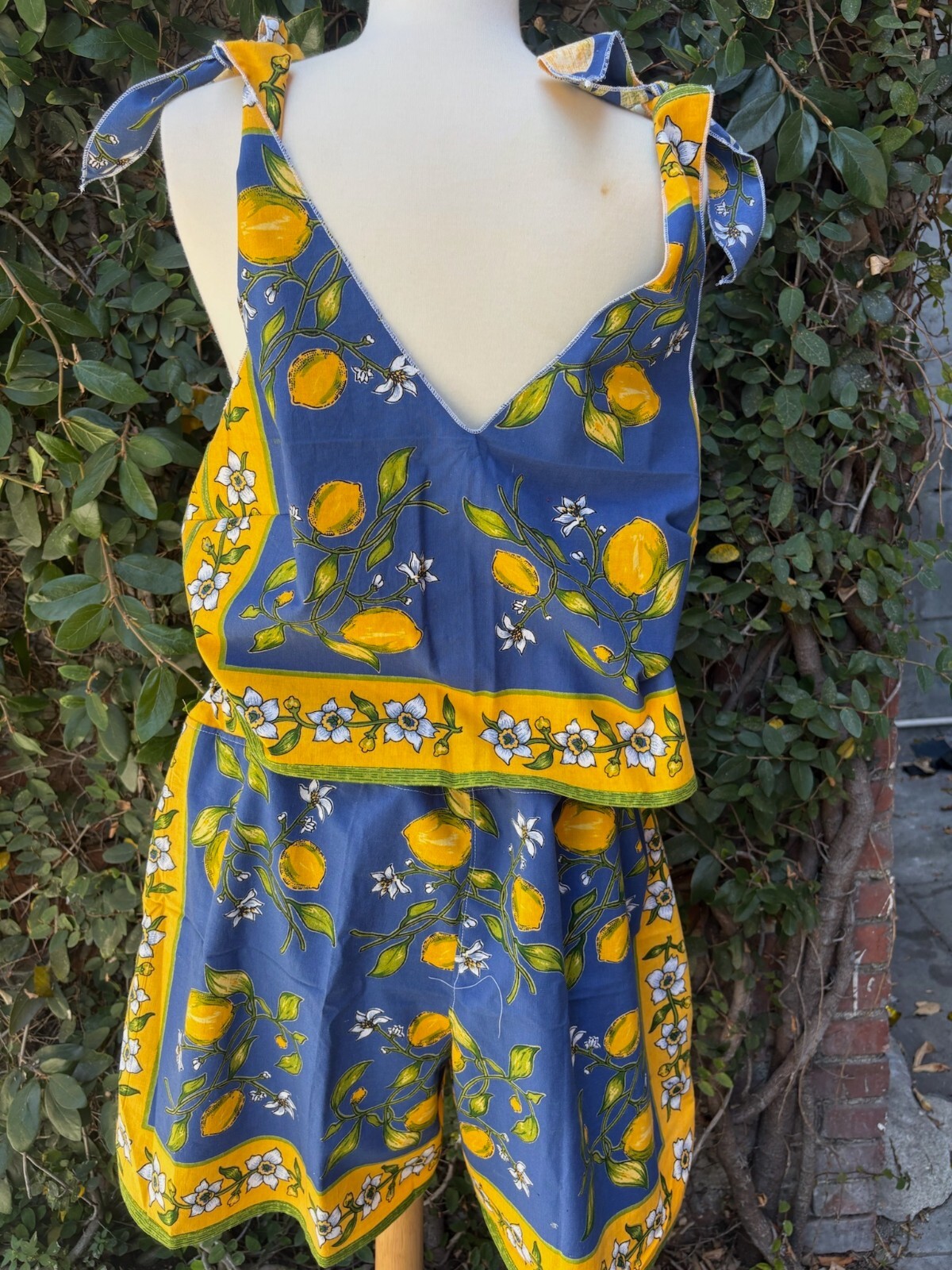 Upcycled lemon print dinner napkin set