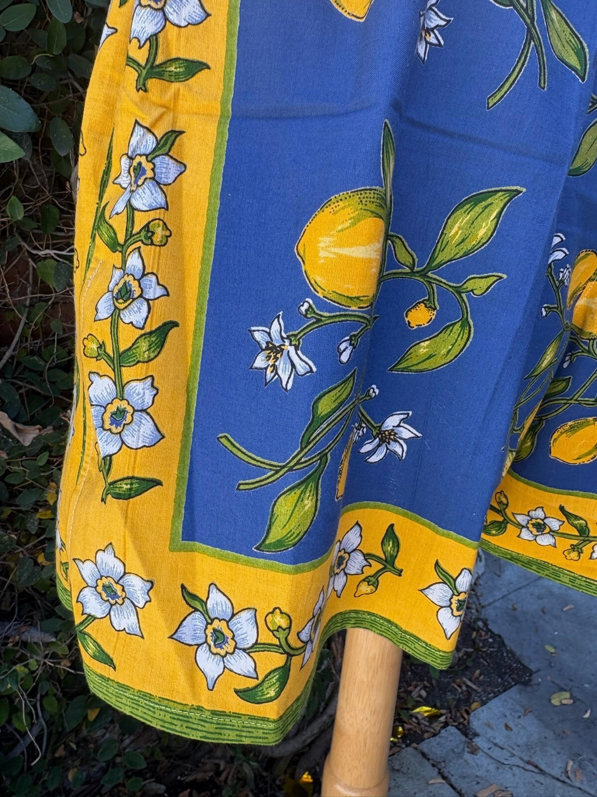 Upcycled lemon print dinner napkin set