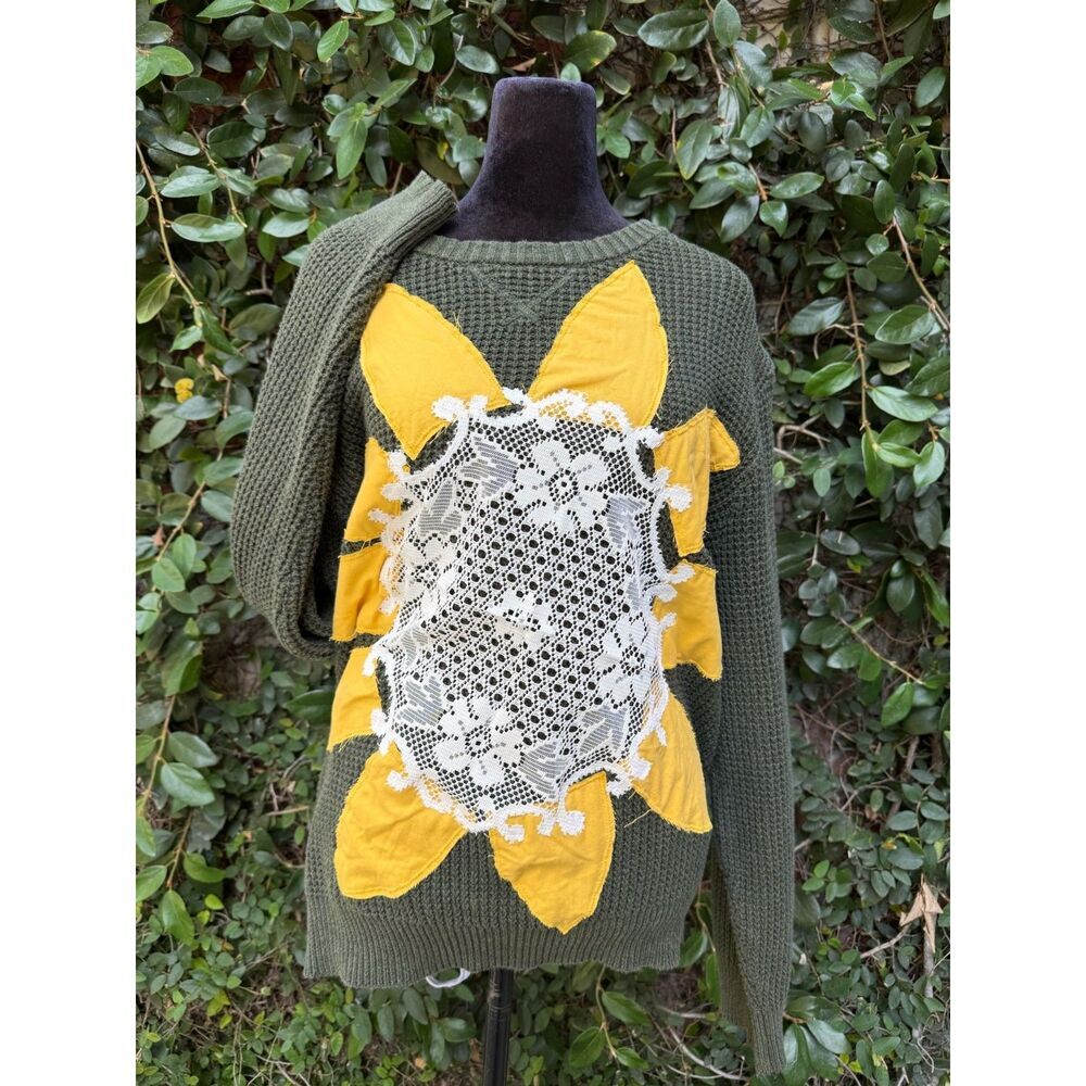 Upcycled Sweater - Sunflower appliqué