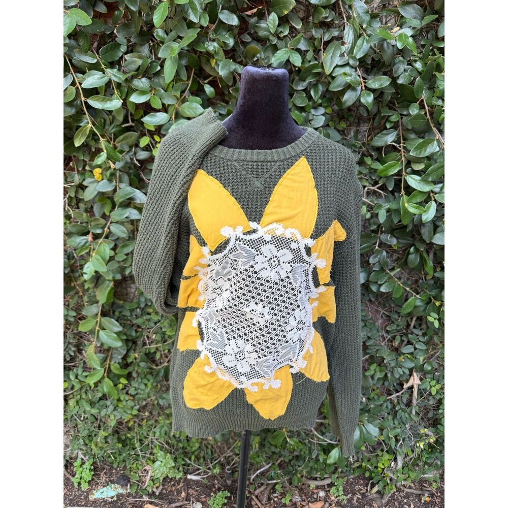 Upcycled Sweater - Sunflower appliqué
