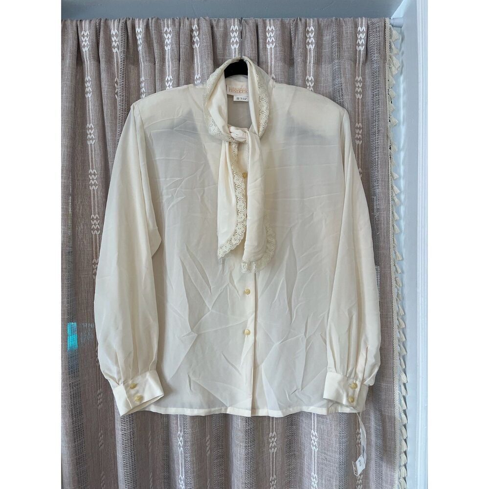 Pendleton NWT vintage cream long sleeve pussycat bow cream lace button up shirt